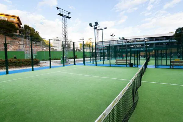 Club Calderón - pista de pádel en Málaga