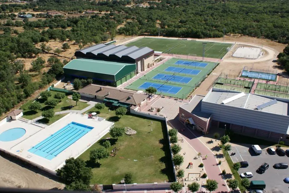 Pádel Tenis Becerril - pista de pádel en Becerril de la Sierra