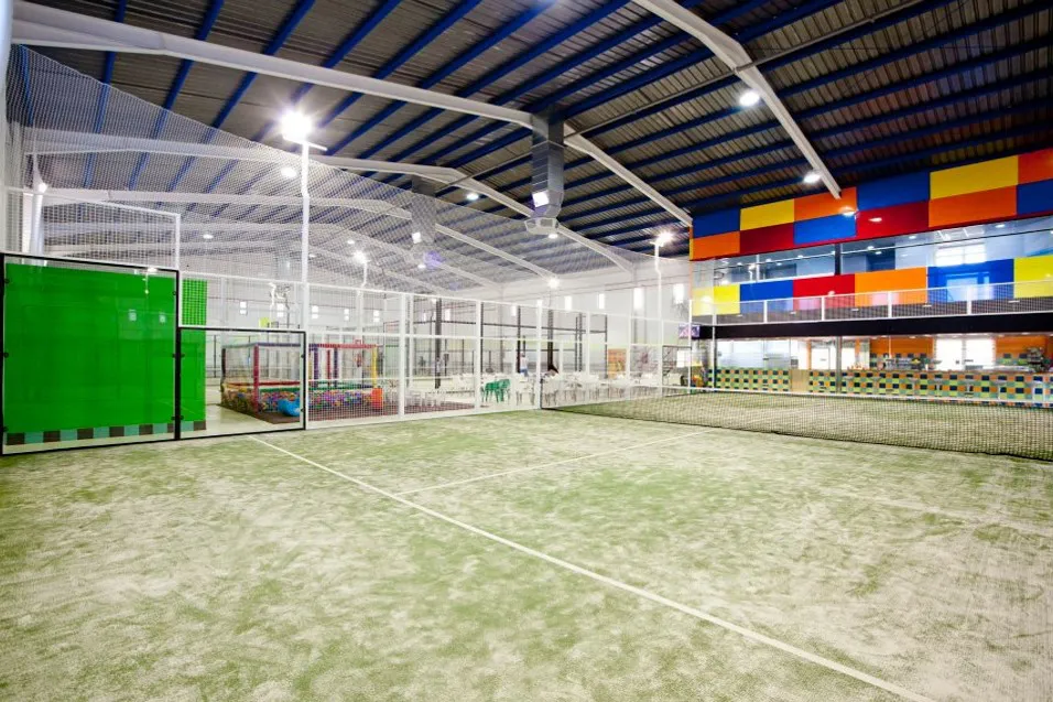 Simova Pádel Indoor - pista de pádel en Torres de Cotillas